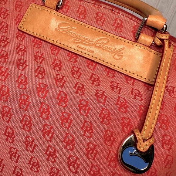 Dooney & Bourke Red Stitched/Leather Detailed Hand Bag - Picture 2 of 9